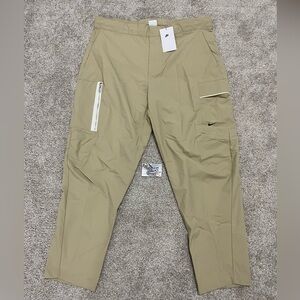 New Nike Woven Utility Essentials Sportswear Pants Beige Khaki Size 36 Large L